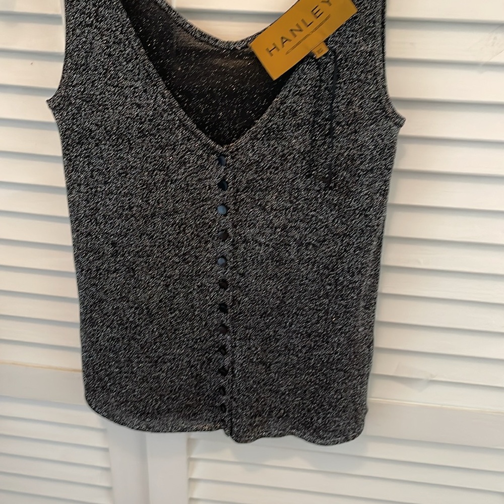 New Hanley women’s lurex top sleeveless buttons down XS